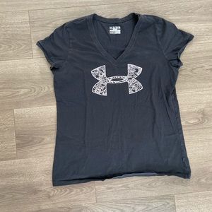 Black under armour t shirt, size XL